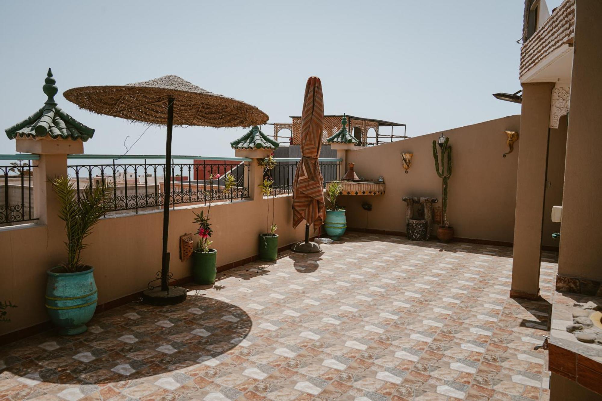 Dar Sultana Guesthouse Surf Morocco Tamraght Exterior photo